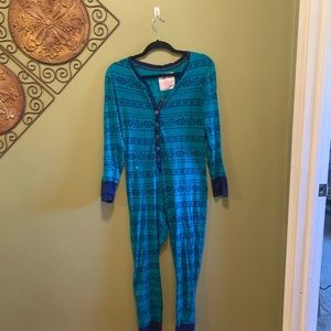 Xhilaration onesie Sz xsmall/small